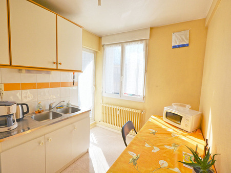 Cluses  128 000 €