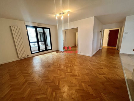 Rueil malmaison 2 303 €