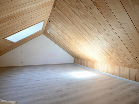 A vendre maison Marigny-l'Église 58140; 130 000 € 