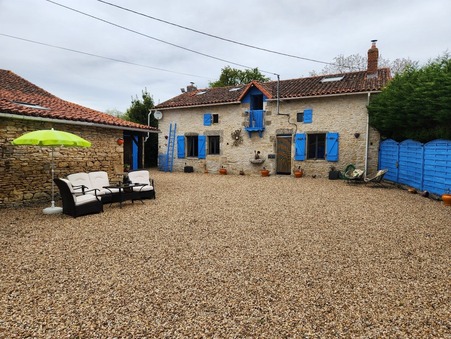 PAYROUX  174 500 €