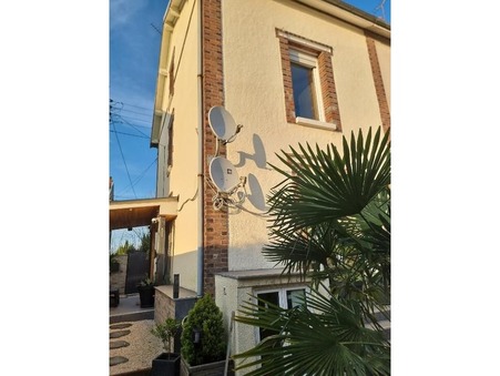 ROMILLY SUR SEINE  164 500 €