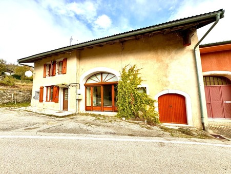 Oyonnax  195 000 €