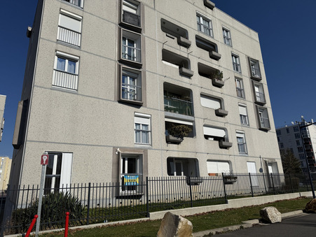 Dammarie-les-Lys  130 000 €