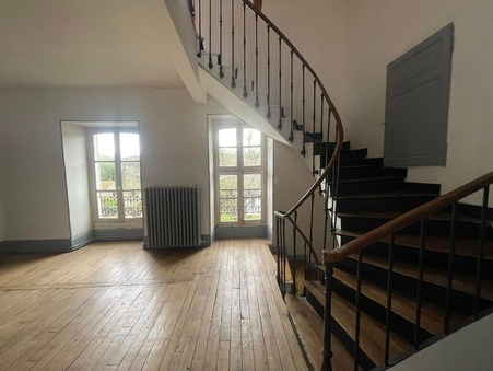 Étampes  383 000 €