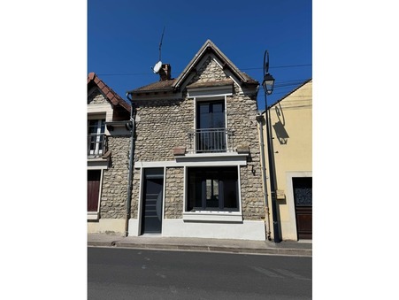 Étampes  179 000 €