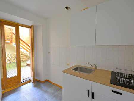 Cluses  118 000 €