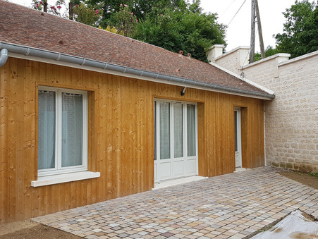 Chantilly  855 €
