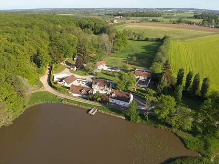 MANOU  978 500 €