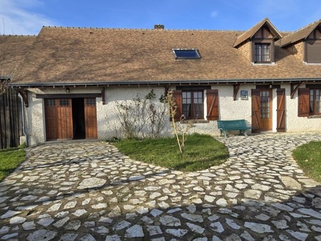 OUCQUES LA NOUVELLE  194 250 €