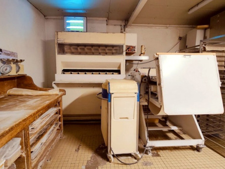 Vente local commercial 480 000 €  Étauliers
