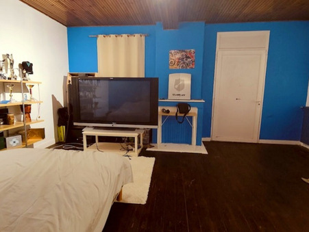 A vendre local commercial Étauliers 33820; 480 000 €