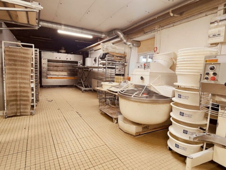 Local commercial sur Étauliers ; 480 000 €  ; Vente Réf. 11_5385