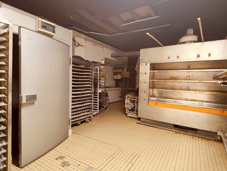 Vente local commercial 480 000 €  Étauliers