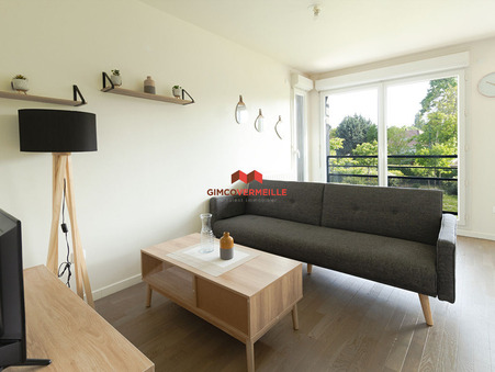 Croissy sur seine 1 300 €