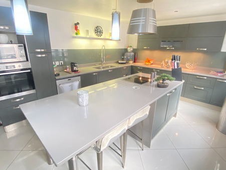 Enghien les bains  728 000 €