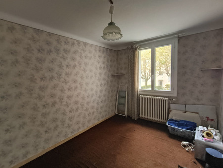 Saint-étienne 49 000 €