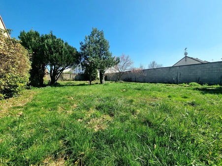 SAINT PIERRE LES NEMOURS 84 000 €