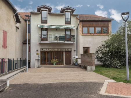 Roanne  319 000 €