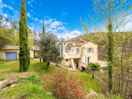 BANNE  398 000 €
