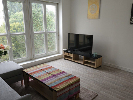 Beauvais  390 €