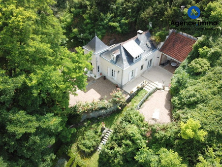 Montoire sur le Loir  210 000 €