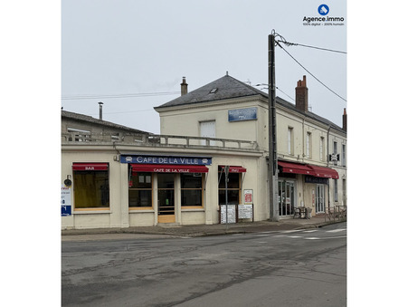 Montoire sur le Loir  184 900 €
