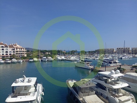 Cogolin  345 510 €