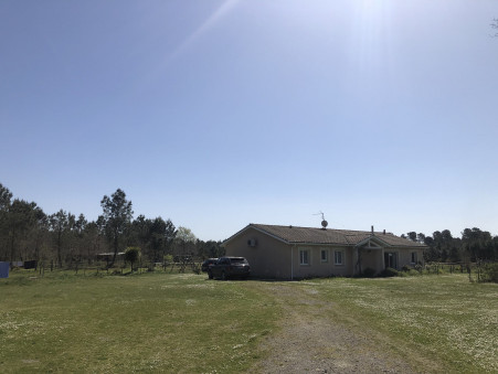 Propriété sur Le Temple ; 798 000 €  ; A vendre Réf. JHY505