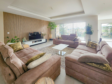 Maison 889 000 € Réf. 35_5444 Roussillon