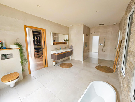 Maison sur Roussillon ; 889 000 € ; Vente Réf. 35_5444