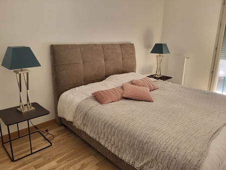 FERNEY VOLTAIRE  310 000 €