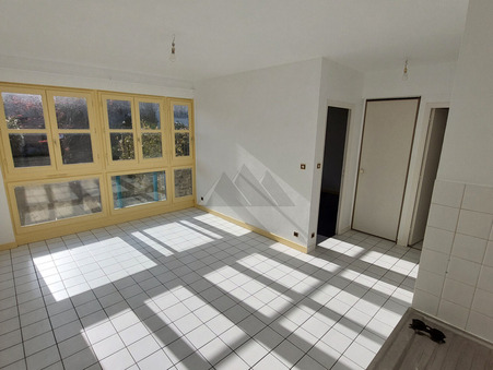 Quimper  440 €