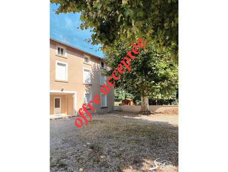 Villemoirieu  137 000 €