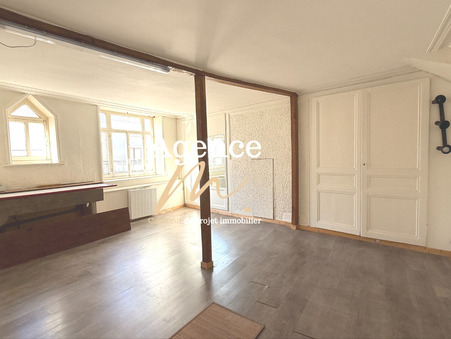 Boulogne-sur-Mer  138 490 €