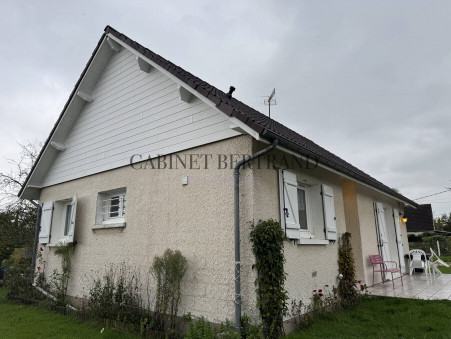 MONTMAIN  212 000 €