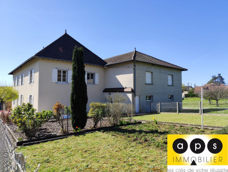 ARBOIS  720 000 €