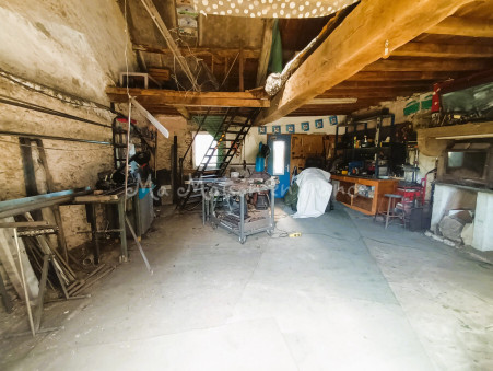 Maison 131 000 € sur Chantelle (03140) - Réf. 1477