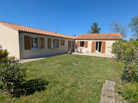 Magné  267 000 €