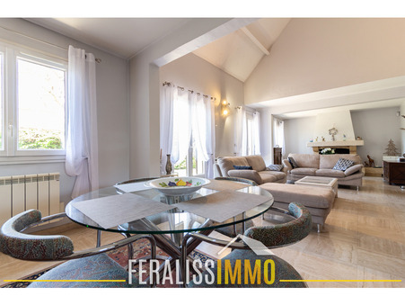 Maison 679 000 €  sur Villennes-sur-Seine (78670) - Réf. 9660