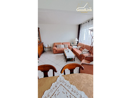 Chilly Mazarin  190 000 €