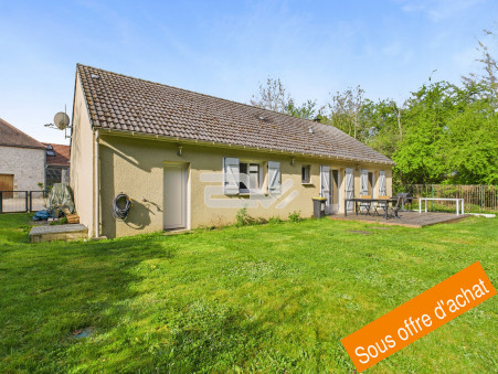 FAVEROLLES ET COEMY  254 000 €