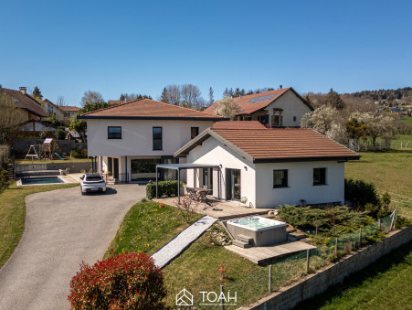 CUVAT 1 260 000 €