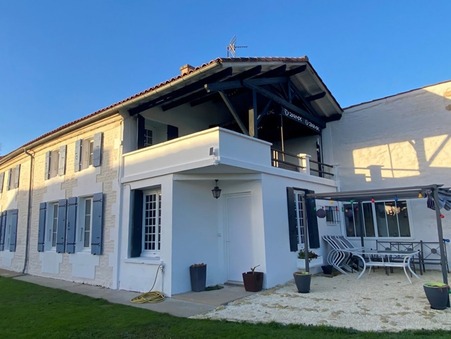 SAINT FELIX  266 500 €