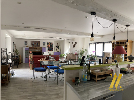 Mareuil le Port  215 000 €