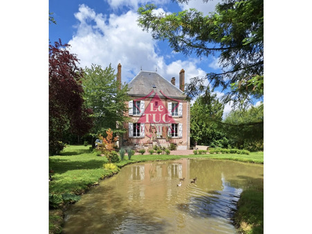 Bressuire  255 000 €