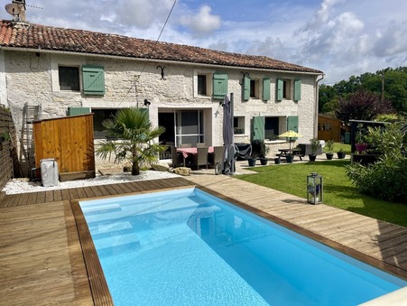 BERCLOUX  285 000 €