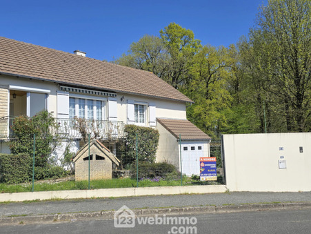Fontaine-le-Comte  224 400 €