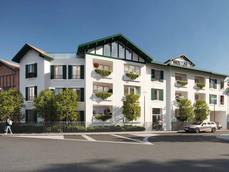 BAYONNE  220 000 €