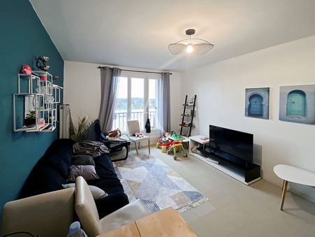 Meulan en yvelines  144 000 €