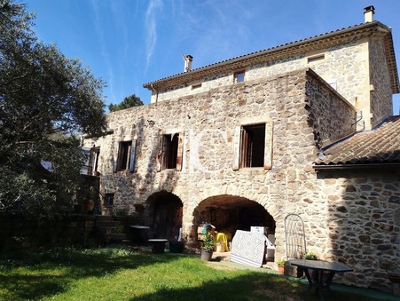 BANNE  309 000 €